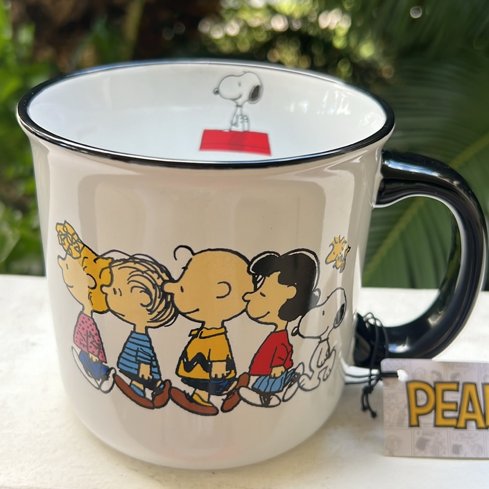 Peanuts Mug - Picture 4 of 16